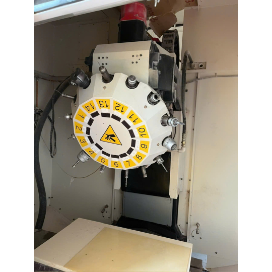 Máy CNC 1